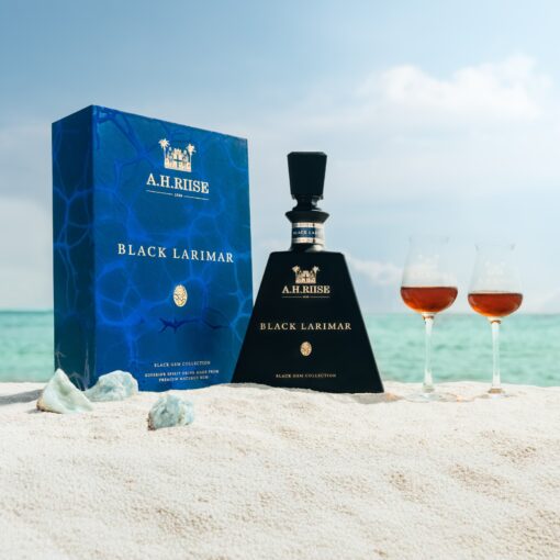 A.H. Riise Black Larimar - 0,7l - 45,2% - Americké Panenské ostrovy - Image 2